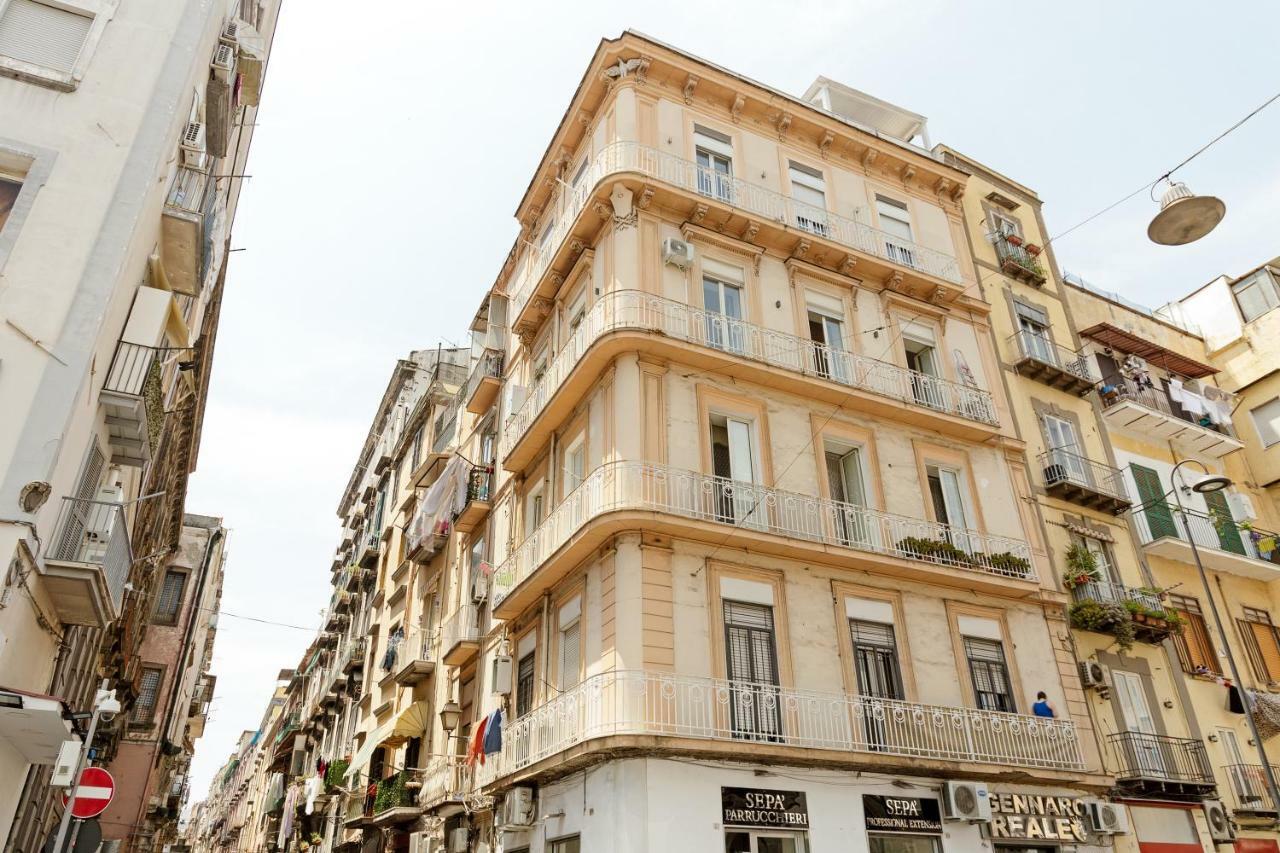 Napoli Suite Caravaggio Apartment Exteriör bild