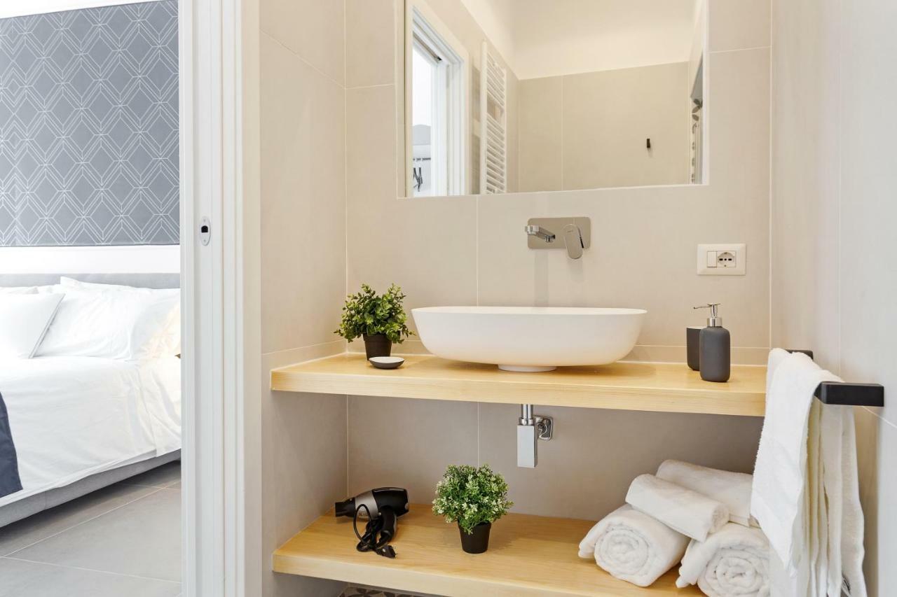 Napoli Suite Caravaggio Apartment Exteriör bild
