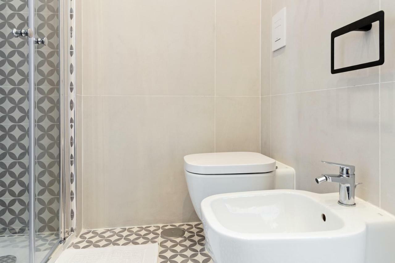 Napoli Suite Caravaggio Apartment Exteriör bild